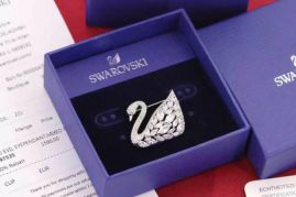 Picture of Swarovski Brooch _SKUSwarovskiBrooch06cly0214668